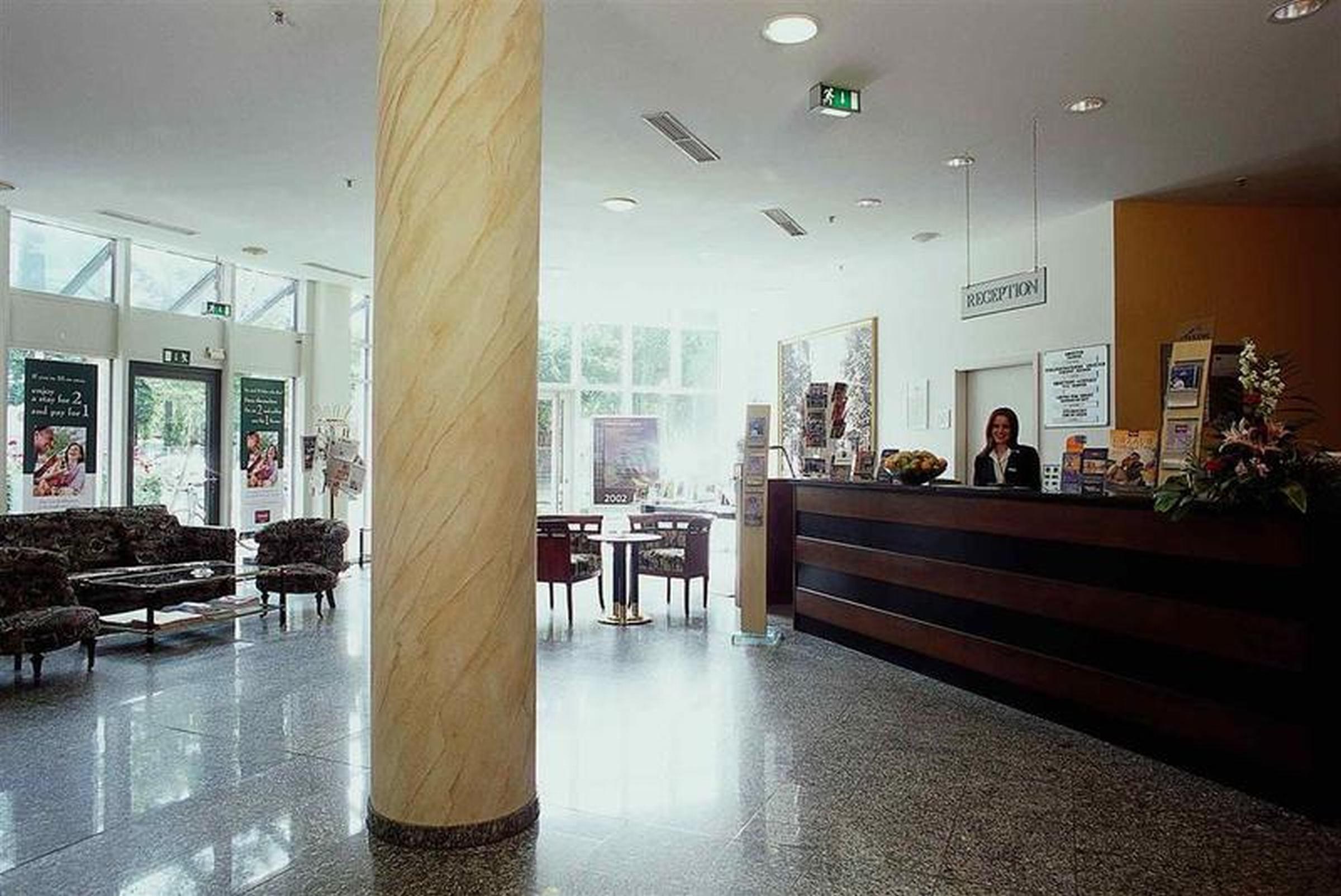 Mercure Hotel Berlin Tempelhof Interior foto